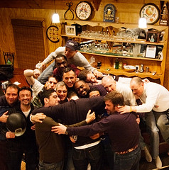 customer retention through inbound marketing is like a group hug