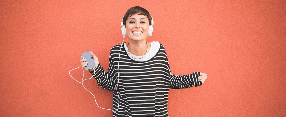 The Best Digital Marketing Podcasts to Tune Into